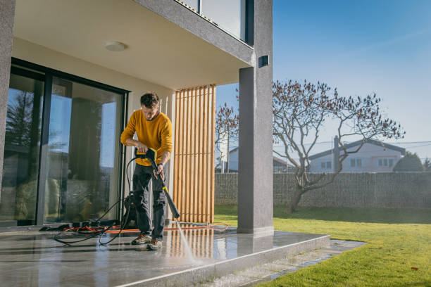 Best Pool Deck Cleaning  in Union Park, FL